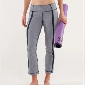 Lululemon Coast to Class Pant - Gingham Inkwell - Size 4